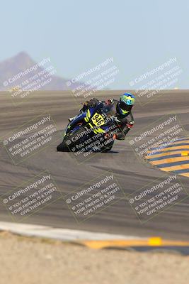 media/Oct-07-2023-CVMA (Sat) [[f84d08e330]]/Race 12 Amateur Supersport Open/